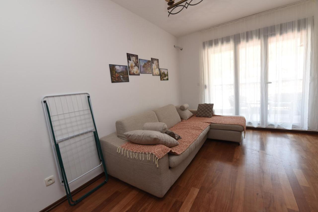 Apartamenti Enjoy Apartment Petrovac Luaran gambar